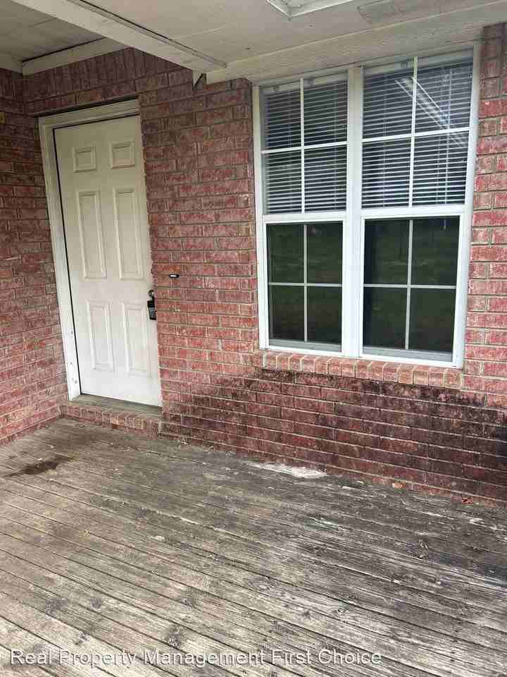 230 W Gary St Side B - Photo 3 of 22