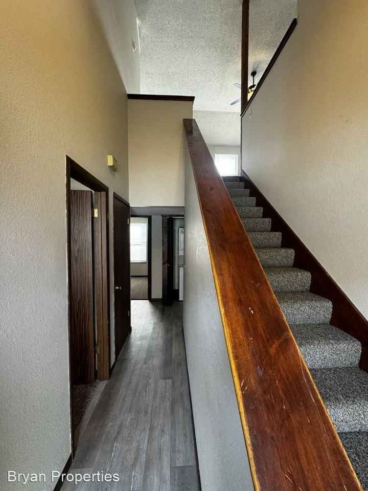 1375 S. National Ave - Photo 2 of 5