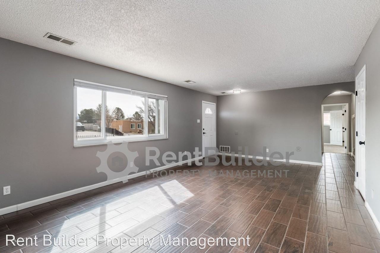 803 San Juan De Rio Dr Se - Photo 2 of 25