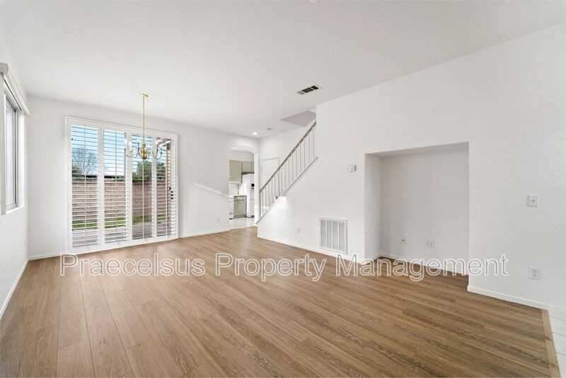 8265 Gold Coast Dr #4 - Photo 3 of 33