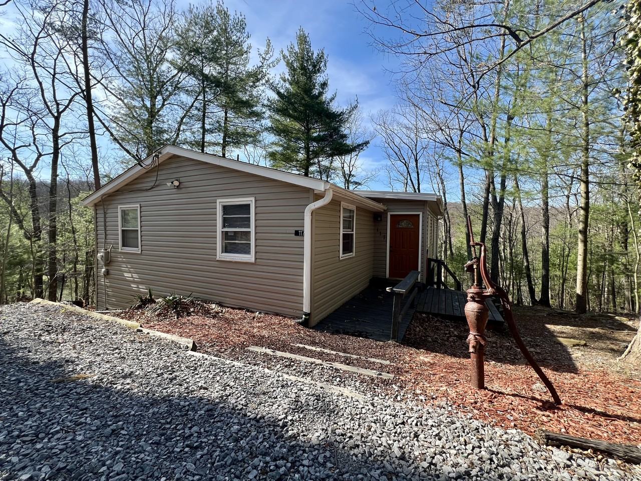 117 Audubon Rd - Photo 2 of 41