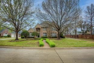 219 Canyon Lake Drive - Photo 1 of 1