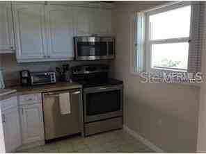 9393 Midnight Pass Rd #605 - Photo 4 of 12