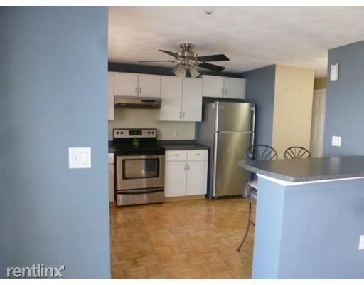 70 Broadway - Photo 3 of 8