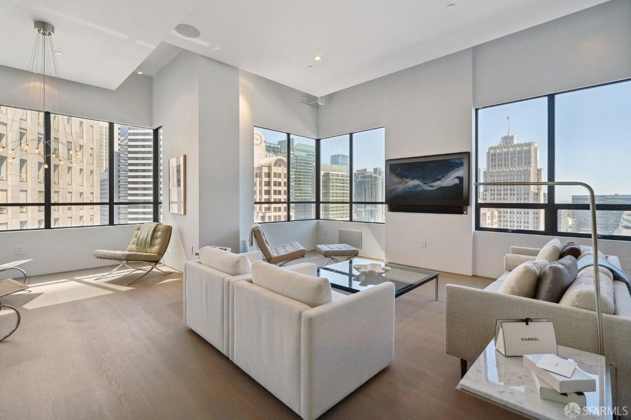 690 Market St #1704 - Photo 4 of 45