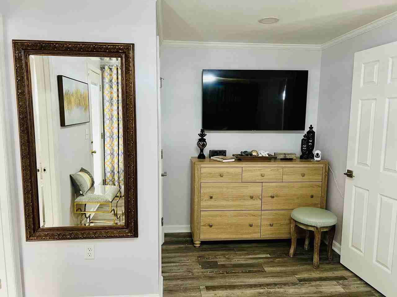 325 Pendleton St Nw #325 - Photo 6 of 15