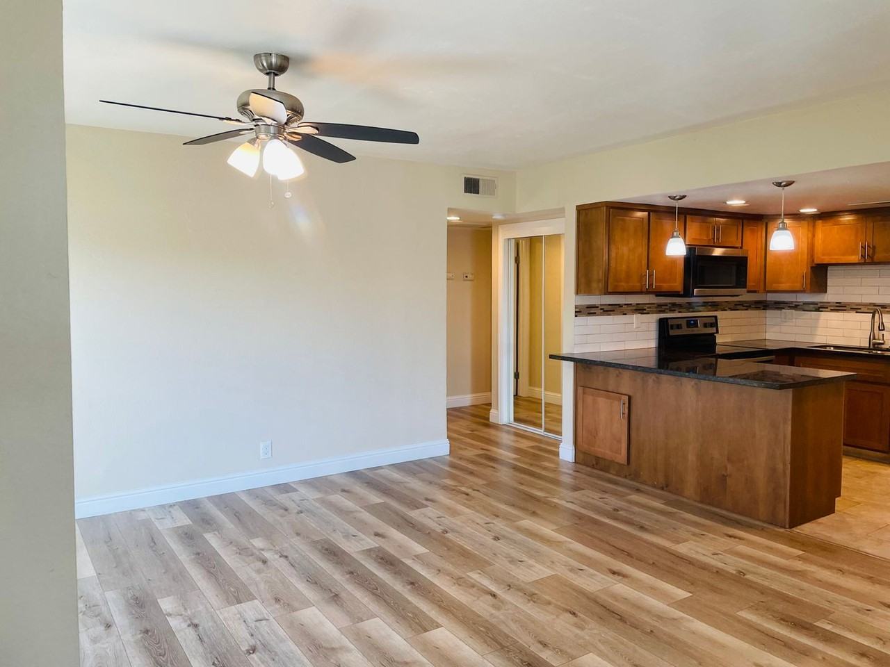 7417 Tierra Way - Photo 4 of 8