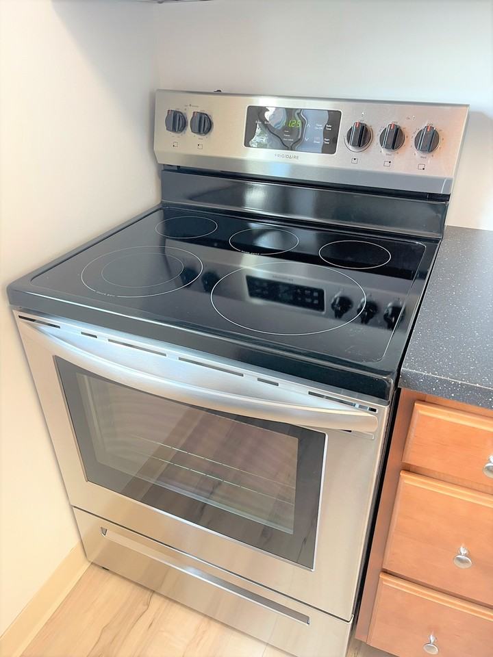 5710 Phillips Ave #A16 - Photo 6 of 97