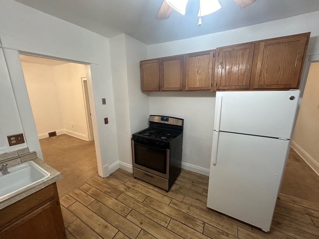 6529 5th Ave #6529 - Photo 3 of 19
