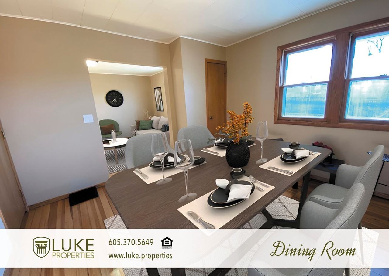 205 1/2 N French Ave - Photo 3 of 14