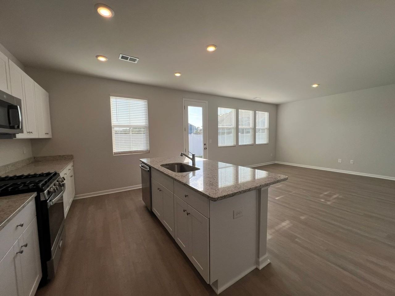156 Water Deer Way - Photo 6 of 19