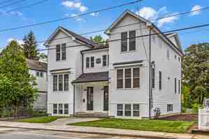 featured image of 176 Fruit Hill Ave