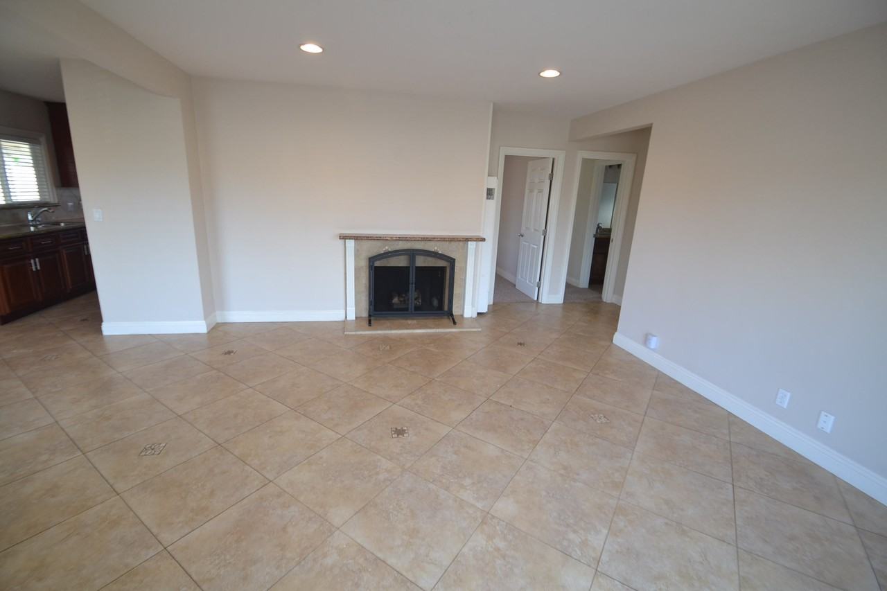 1040 Ilena St - Photo 2 of 13