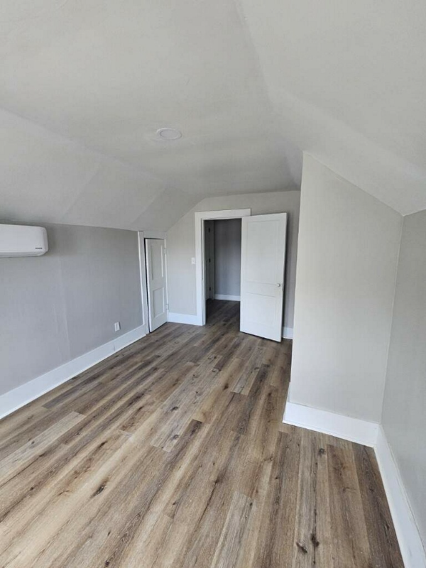 125 Walnut St #125WALNUT - Photo 3 of 13