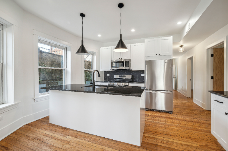 1928 Harrison St #1 - Photo 4 of 13