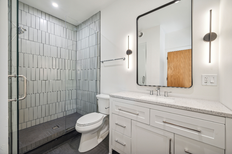 1928 Harrison St #1 - Photo 7 of 13