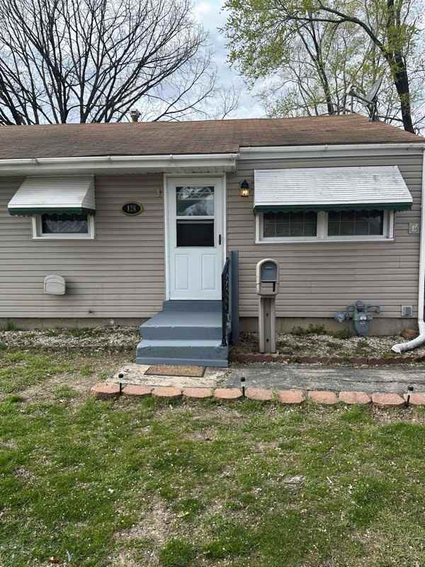 128 Briarcliff Dr, Granite City, IL 62040 3 Bedroom Apartment for