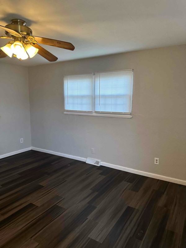 128 Briarcliff Dr - Photo 2 of 10