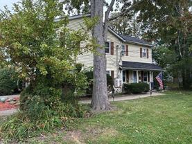 529 Hoyt St #3 - Photo 1 of 1