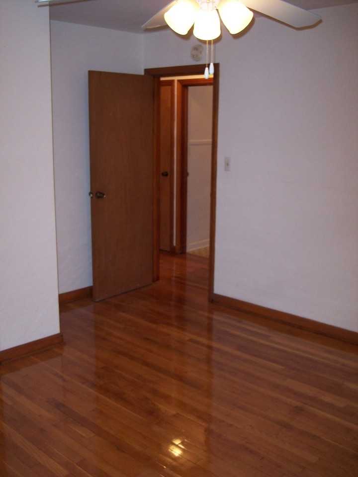 508 Lee St #NA - Photo 3 of 9