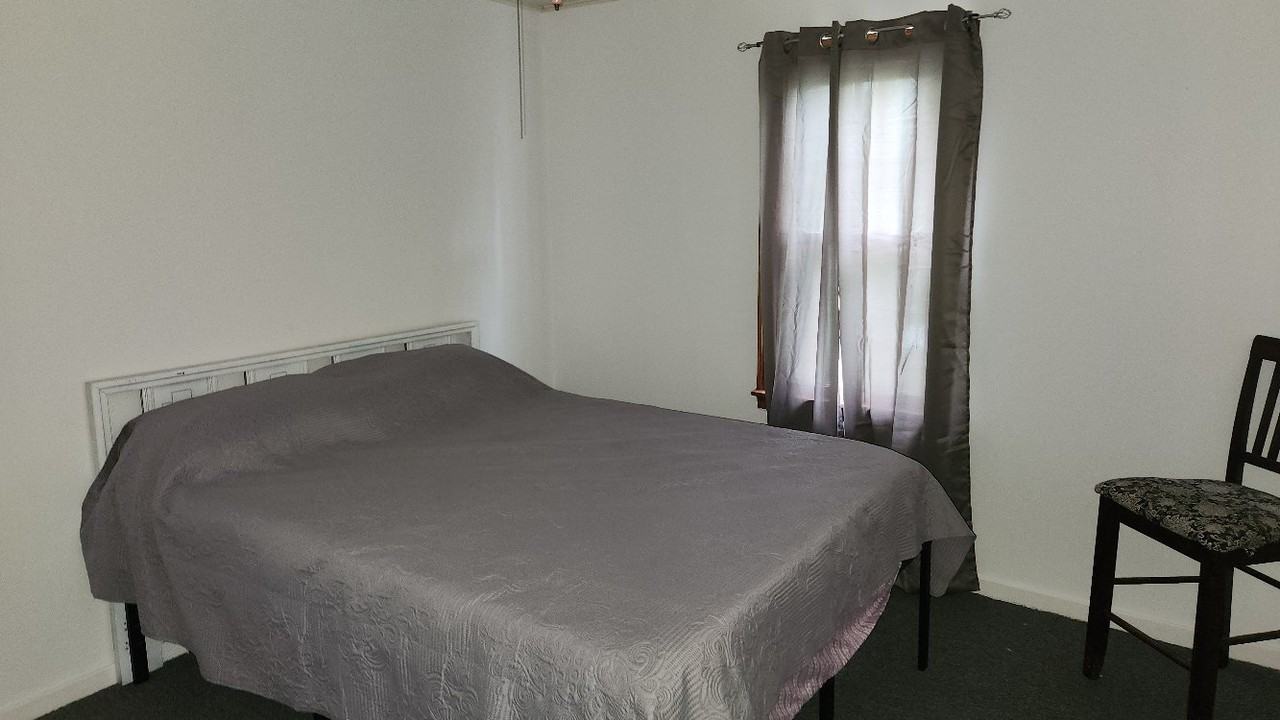 406 Marshall St #NA - Photo 4 of 13