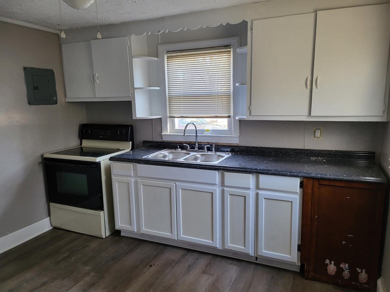 634 Pritchett Rd #1 - Photo 2 of 14