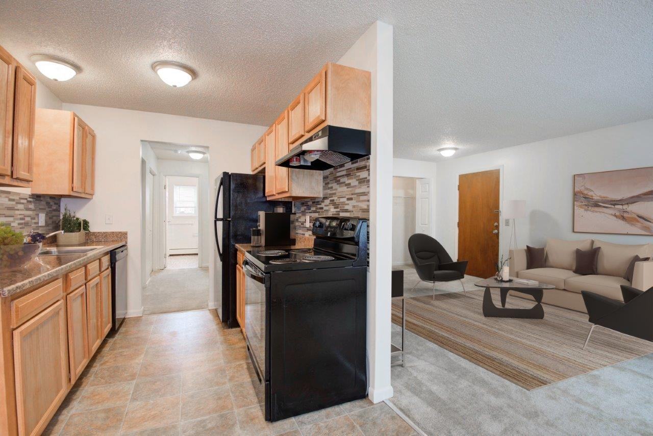 Knollwood Manor Apartment Homes - Photo 5 of 22