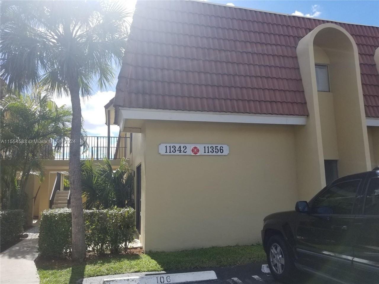 11334 Royal Palm Blvd #11334