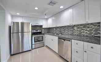 17890 W Dixie Hwy - Photo 1 of 1