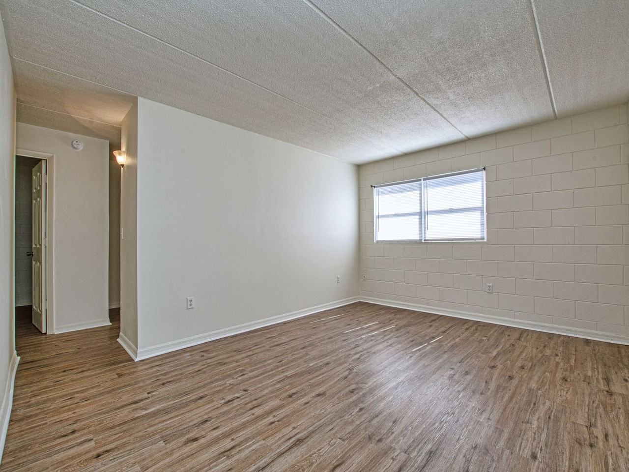 Parkview Apartments 1482 E Mcdonald Ave, Eustis, FL 32726 Zumper