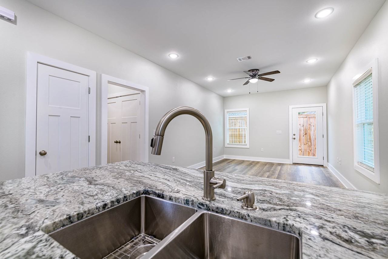 104 Clearing Way #104 - Photo 4 of 27