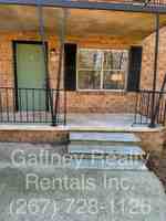 featured image of 206 S Charleston St