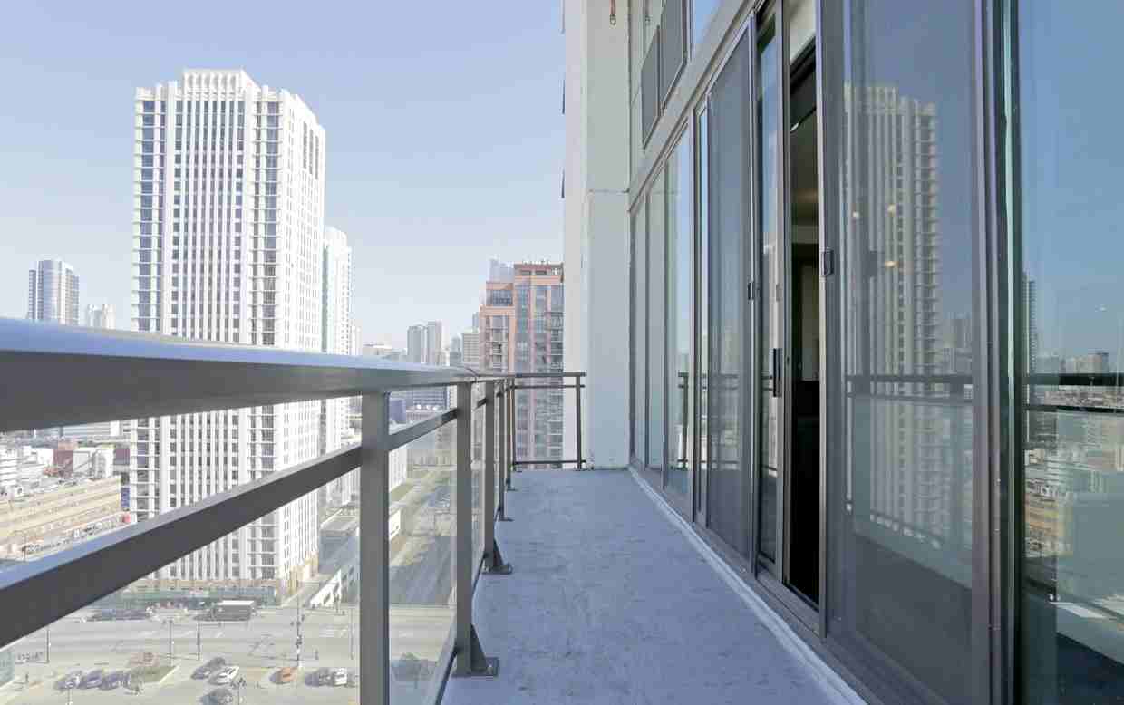 670 W Wayman St #2-2 - Photo 2 of 26