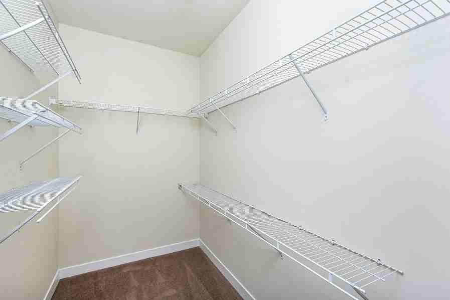 670 W Wayman St #2-2 - Photo 4 of 26