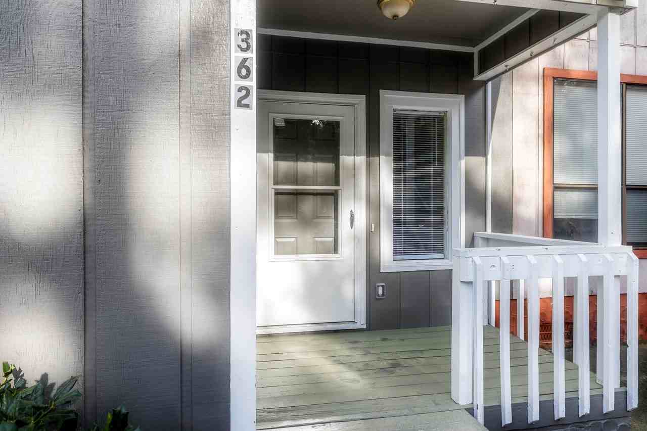 362 Terrace Ct - Photo 3 of 27
