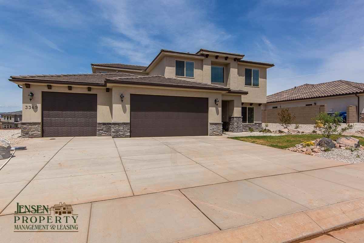 3369 E Tanoak Dr - Photo 2 of 33