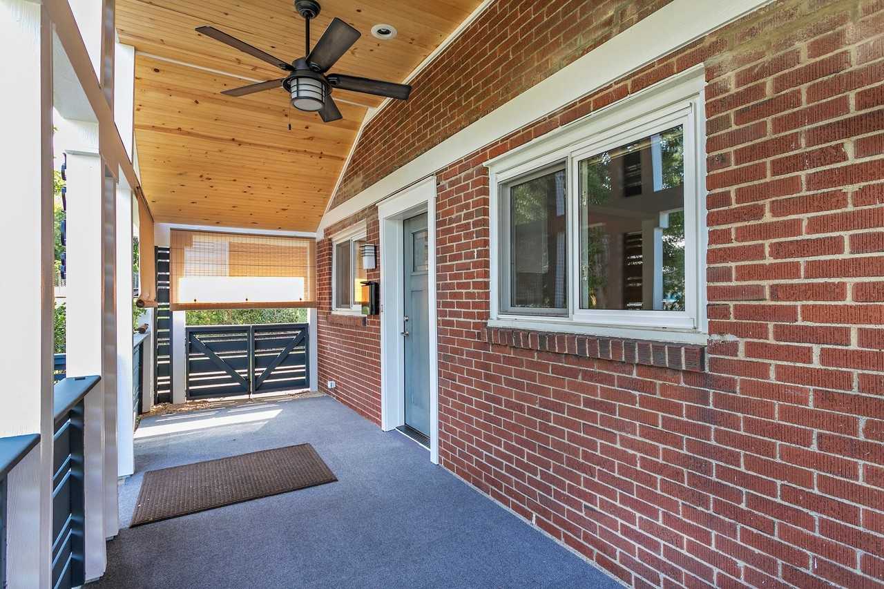 5208 Columbo St - Photo 3 of 26