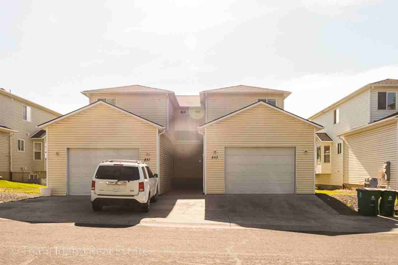Garfield Duplex 4 Apartments 851/853 North Garfield, Moscow, ID 83843
