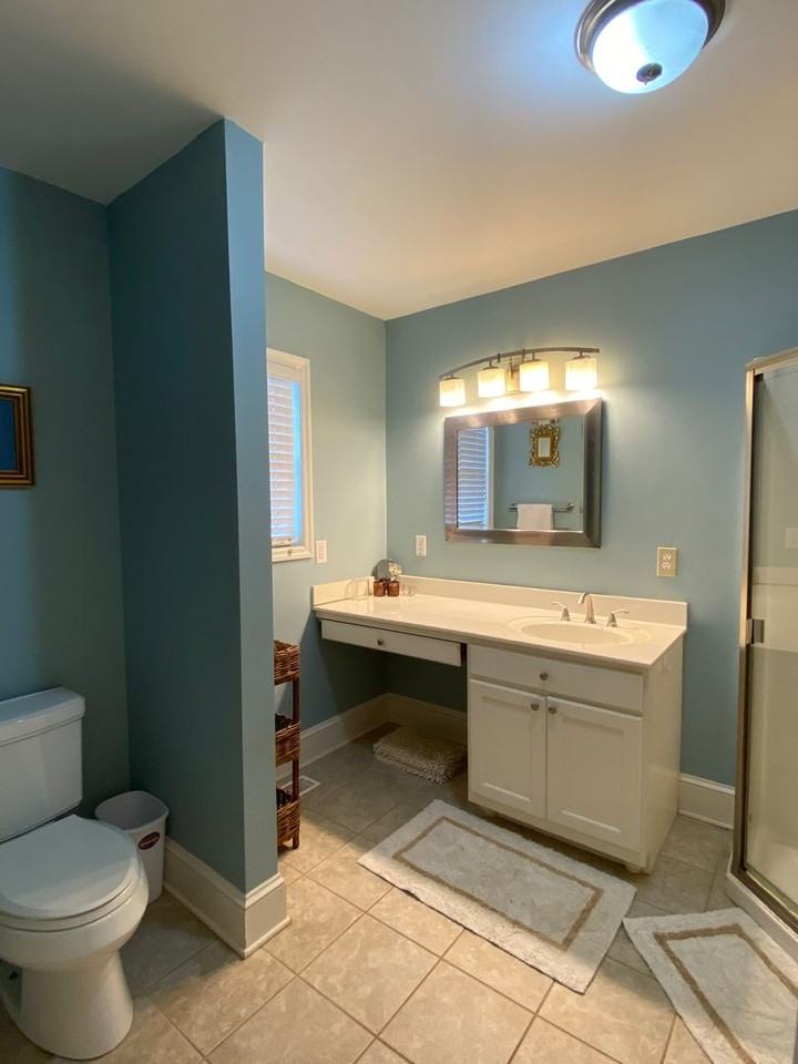111 Conestee Ave - Photo 3 of 17
