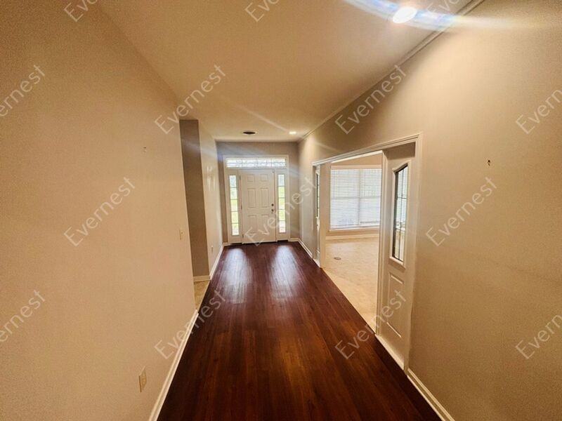 1181 Henry Rd - Photo 3 of 49