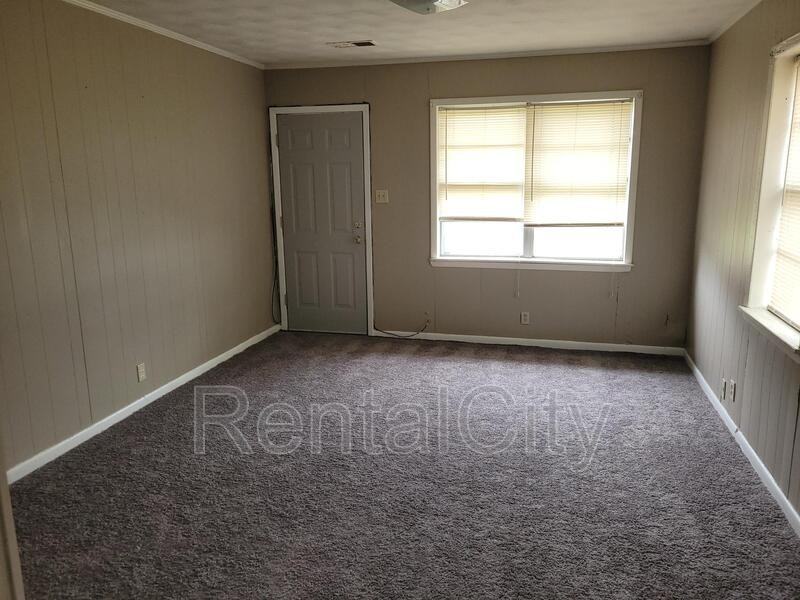 343 Lockard St - Photo 2 of 10