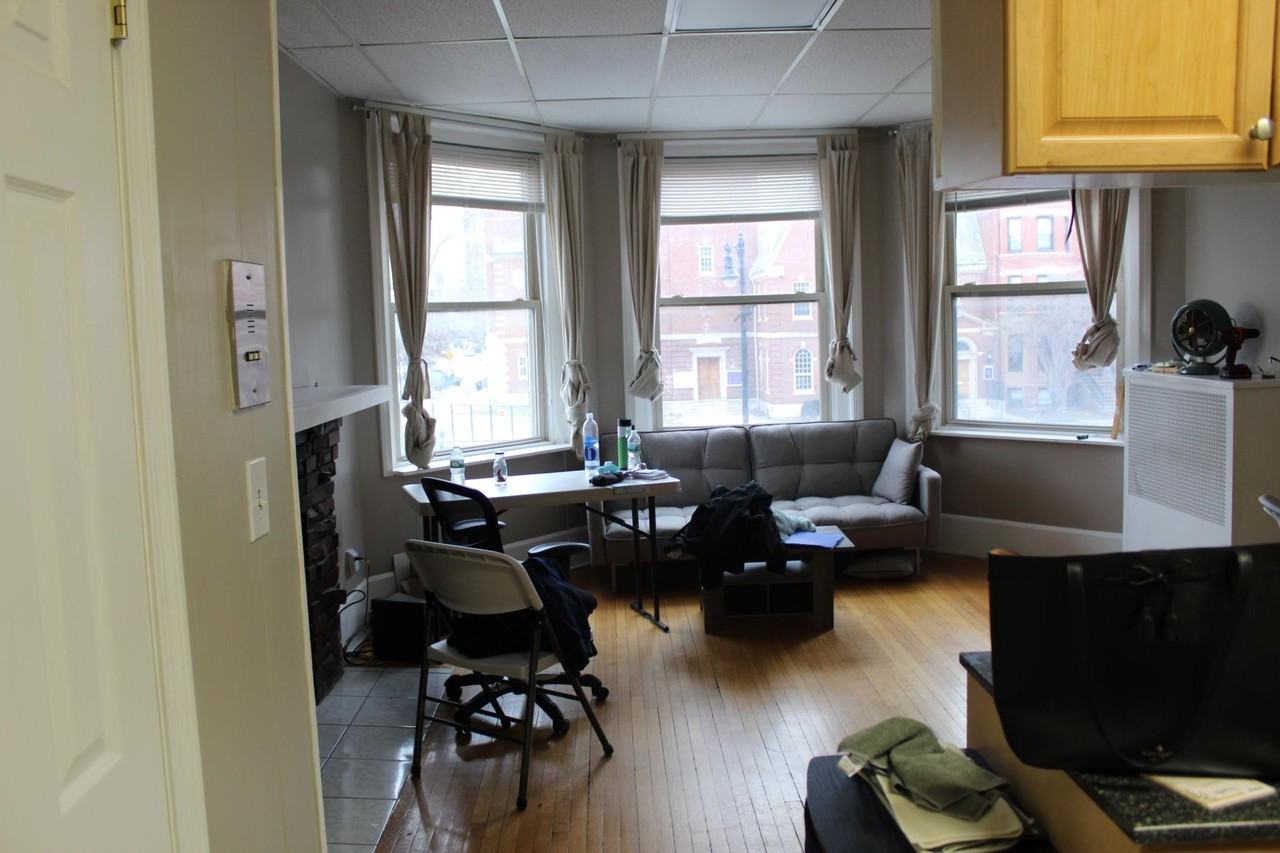 879 Beacon St #21 - Photo 2 of 12