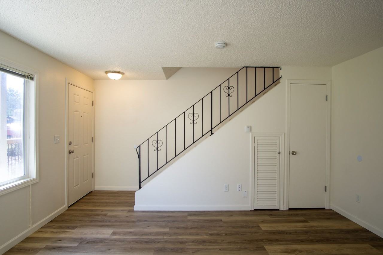 3595 Cedaroak Dr #23 - Photo 3 of 19