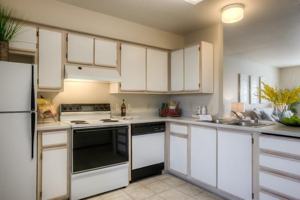 featured image of 1845 Leslie Rd