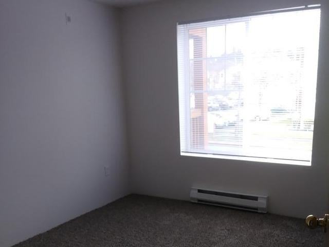 18755 Southwest 90th Avenue - Photo 7 of 34