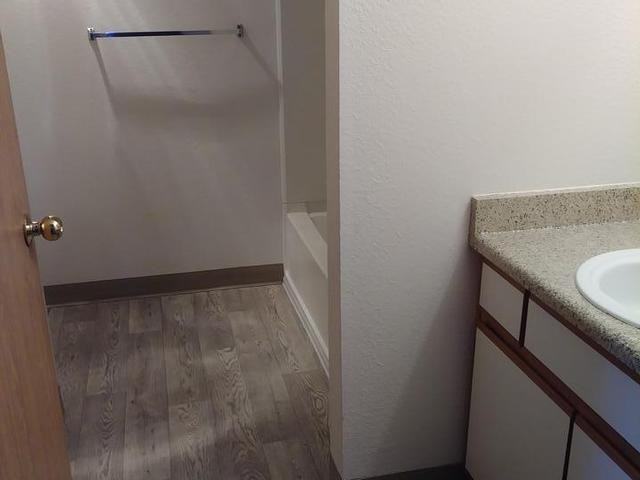 18755 Southwest 90th Avenue - Photo 5 of 34