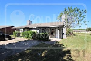 featured image of 4801 Cedarhill Cir