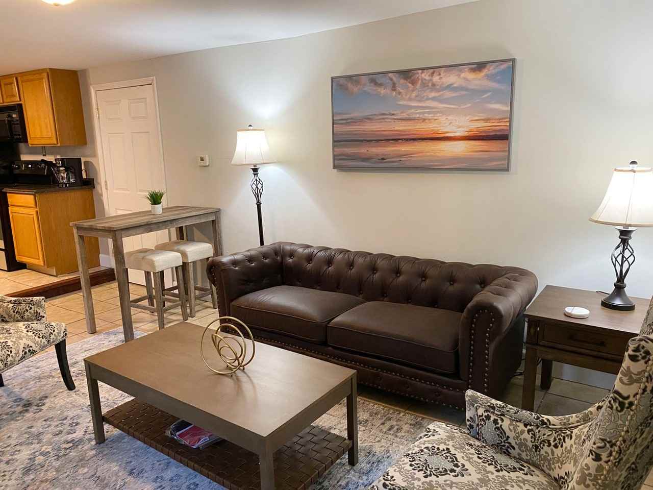 1100 South Ave - Photo 4 of 50