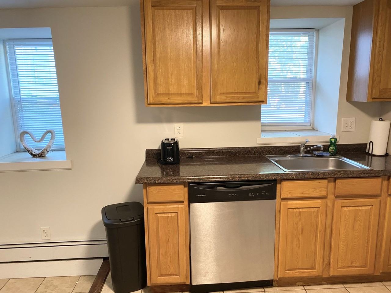 1100 South Ave - Photo 7 of 50