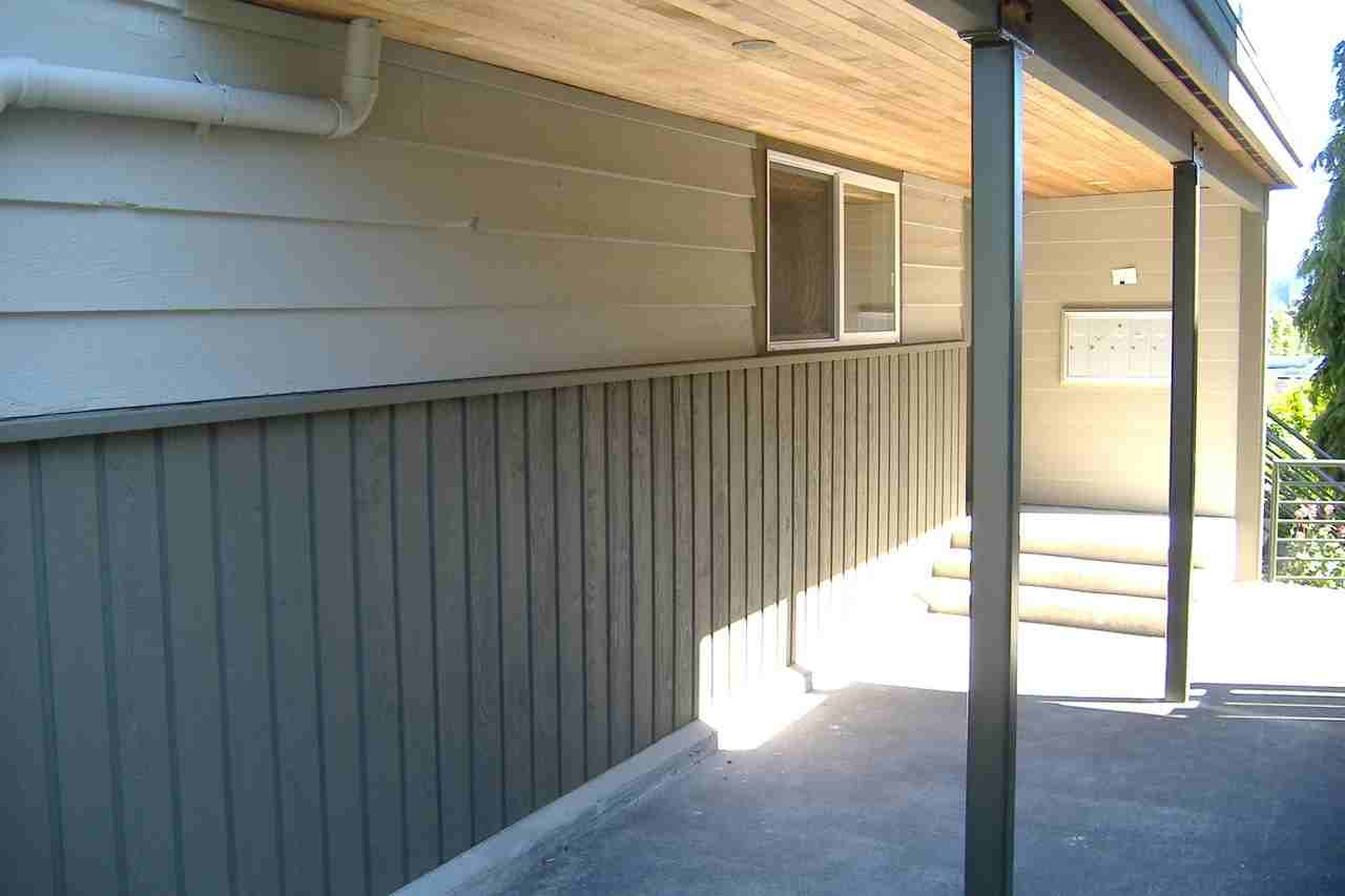 Lee Street - Photo 2 of 18